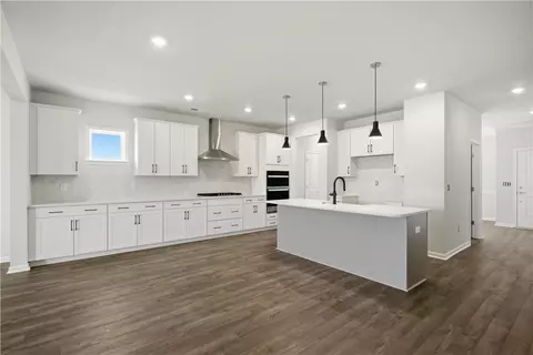 Kitchen - 552 Hydrangea St #LOT 66, Seneca, SC 29678 photo 2 of 2