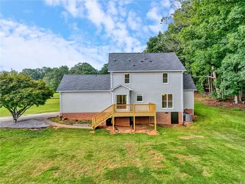 108 Syracuse Rd, Easley, SC 29642 photo 39