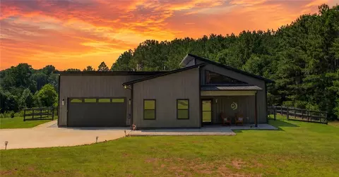 215 Dairy Farm Rd, Westminster, SC 29693