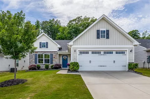 302 Stockland Trl, Fountain Inn, SC 29644