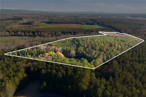 51 3 Acres Hall Rd, Westminster, SC 29693