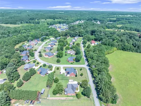 View/Area - 648 Mountain Vw, Williamston, SC 29697 photo 4 of 6