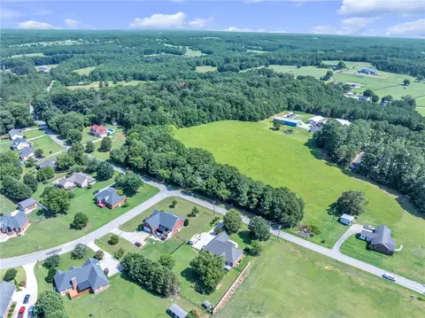 View/Area - 648 Mountain Vw, Williamston, SC 29697 photo 5 of 6