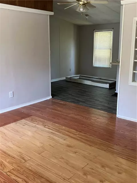 1303 Lebanon Rd, Pendleton, SC 29670 photo 3