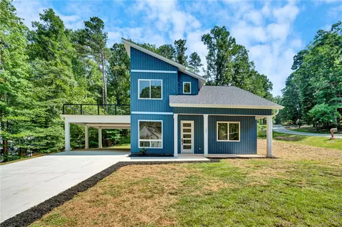 100 Plum Ct, Westminster, SC 29693