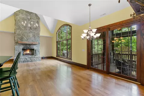 Living - 205 Long Cove Ct, Sunset, SC 29685 photo 6 of 9