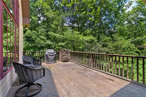 Exterior - 205 Long Cove Ct, Sunset, SC 29685 photo 5 of 9
