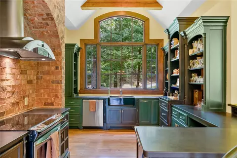 Kitchen - 205 Long Cove Ct, Sunset, SC 29685 photo 2 of 4