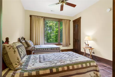 Bedroom - 205 Long Cove Ct, Sunset, SC 29685 photo 4 of 6