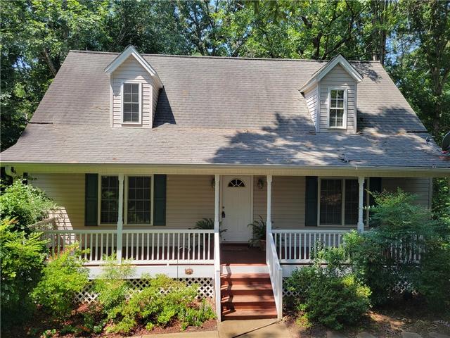 2000 Ridgeview Ln, Seneca, SC 29678