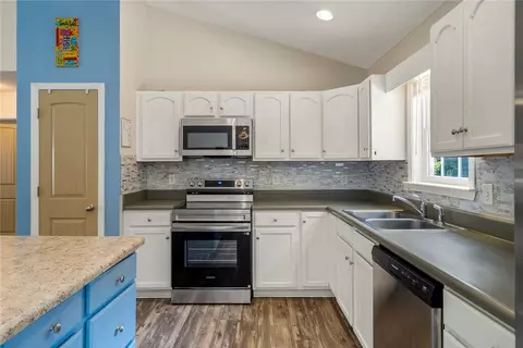 Kitchen - 167 Mediterranean Ave, Anderson, SC 29621 photo 4 of 4