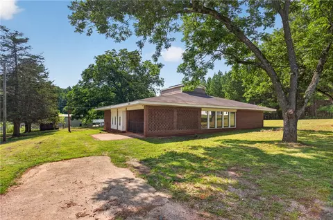 Exterior - 1412 Simpson Rd, Pendleton, SC 29670 photo 9 of 11