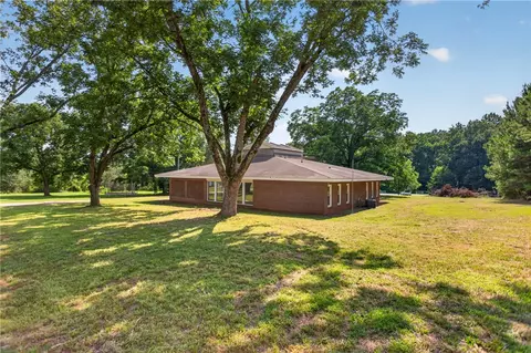 Exterior - 1412 Simpson Rd, Pendleton, SC 29670 photo 5 of 11