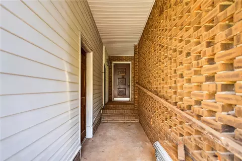 Entry Way - 1412 Simpson Rd, Pendleton, SC 29670 photo 3 of 3