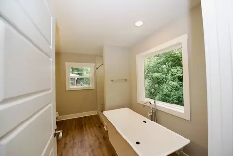 Bath - 317 Pendleton Rd, Clemson, SC 29631 photo 1 of 8