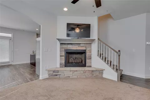 Living - 141 Capslock Trl, Pendleton, SC 29670 photo 2 of 4