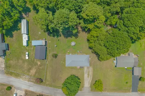 516 Wesley Ct, Starr, SC 29684 photo 36