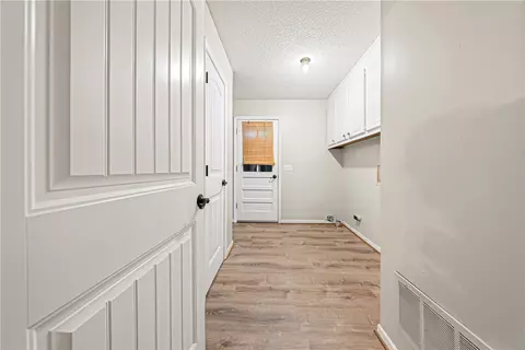 Entry Way - 121 White Oak Dr, Easley, SC 29642 photo 1 of 1