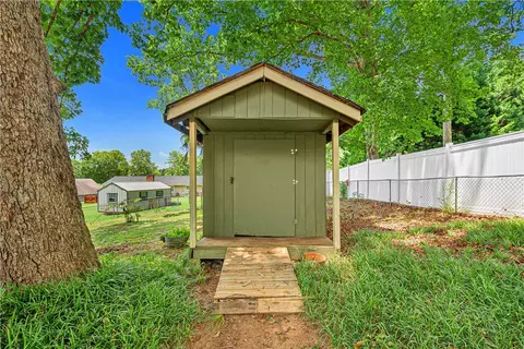 Exterior - 121 White Oak Dr, Easley, SC 29642 photo 11 of 12