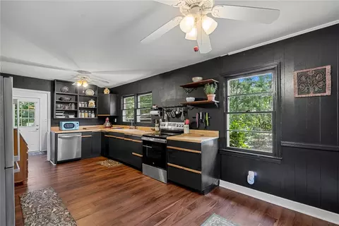 131 B D Johnston Rd, Central, SC 29630 photo 11