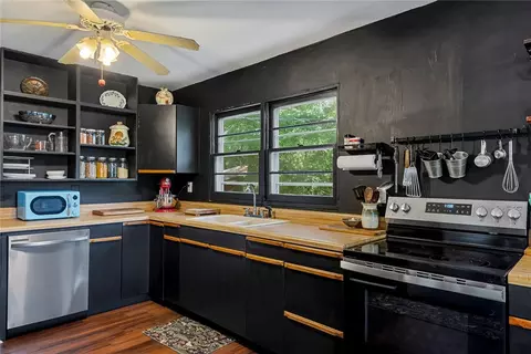 131 B D Johnston Rd, Central, SC 29630 photo 13