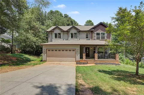 702 Club Dr, Anderson, SC 29626