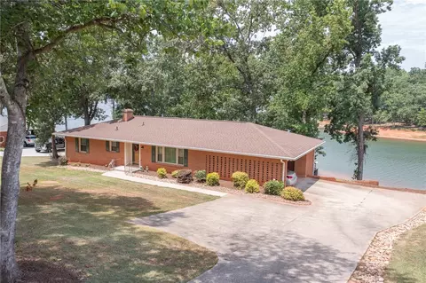 2214 Surfside Dr, Anderson, SC 29625