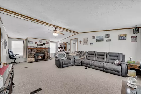 102 Pitts Rd, Walhalla, SC 29691 photo 5