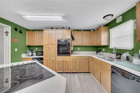 102 Pitts Rd, Walhalla, SC 29691 photo 16