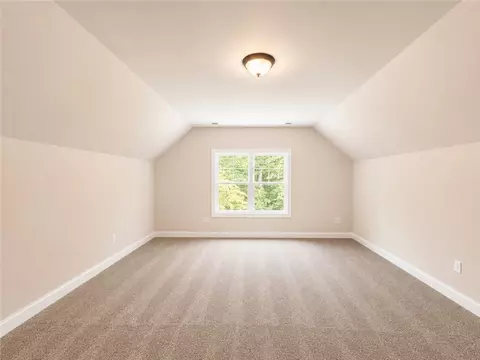 Bedroom - 503 Chickasaw Dr, Westminster, SC 29693 photo 3 of 5