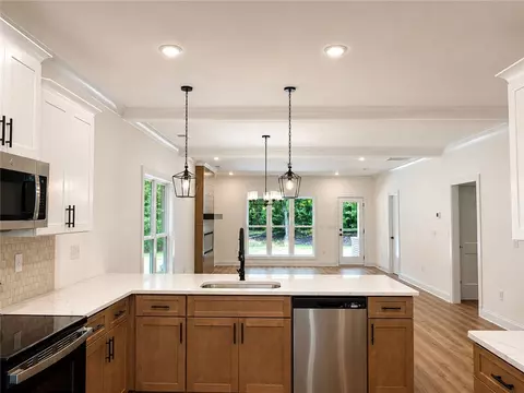 Other - 503 Chickasaw Dr, Westminster, SC 29693 photo 1 of 6
