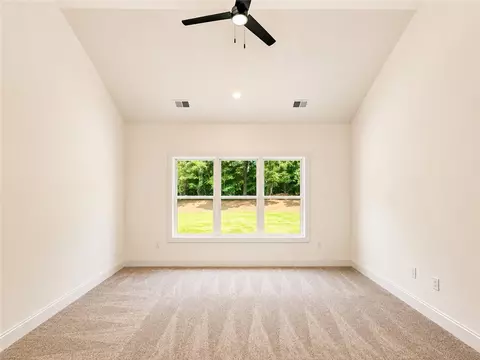 Bedroom - 503 Chickasaw Dr, Westminster, SC 29693 photo 1 of 6