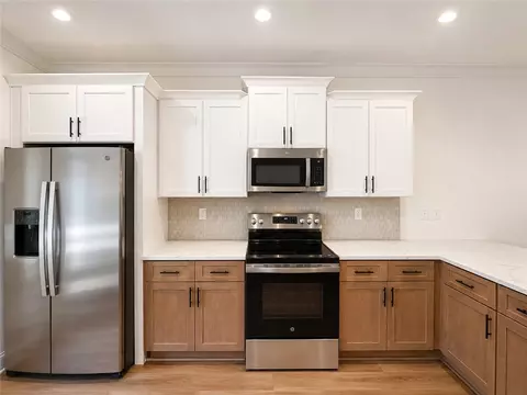 Kitchen - 503 Chickasaw Dr, Westminster, SC 29693 photo 1 of 2