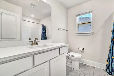 Bath - 142 Juniper Hill Dr, Easley, SC 29642 photo 7 of 7