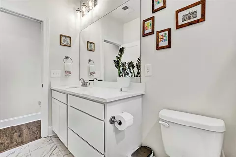 Bath - 142 Juniper Hill Dr, Easley, SC 29642 photo 6 of 7