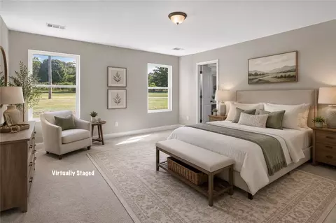 Bedroom - 2007 Aberdeen Ln, Walhalla, SC 29691 photo 1 of 10