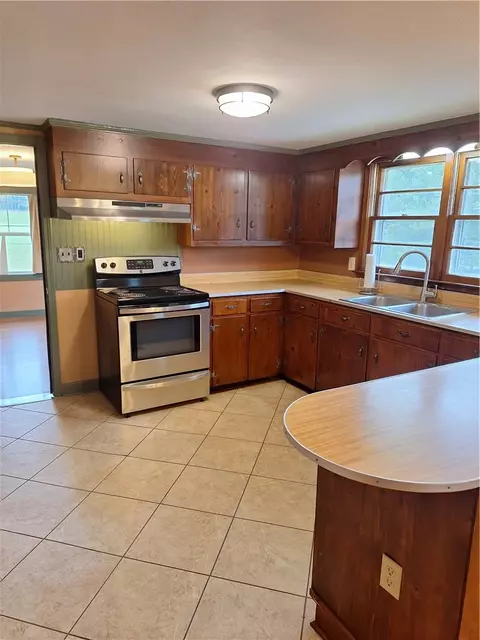 Kitchen - 3314 Browns Bridge Rd, Bowman, GA 30624 photo 1 of 4