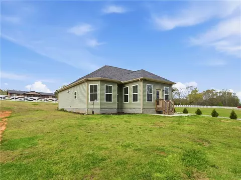 Exterior - 615 Spearman Rd, Pelzer, SC 29669 photo 3 of 6