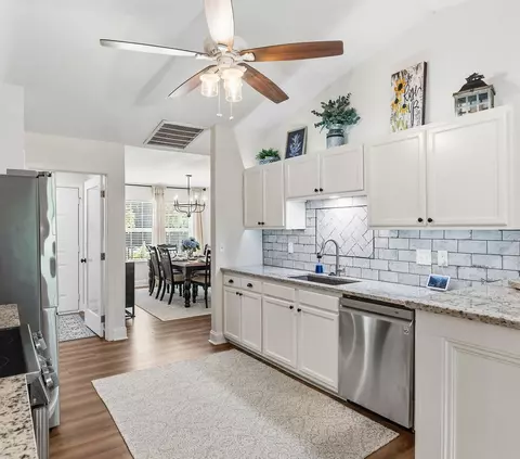 Kitchen - 108 Bragg Dr, Williamston, SC 29697 photo 3 of 5