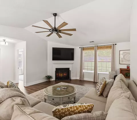 Living - 108 Bragg Dr, Williamston, SC 29697 photo 1 of 4