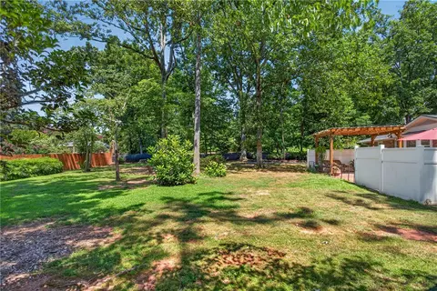 Exterior - 107 Shannon Dr, Pendleton, SC 29670 photo 9 of 12