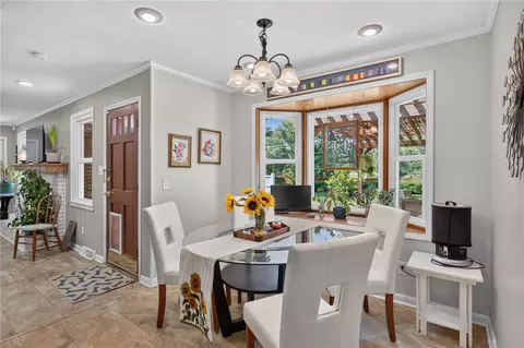 Dining - 107 Shannon Dr, Pendleton, SC 29670 photo 2 of 5