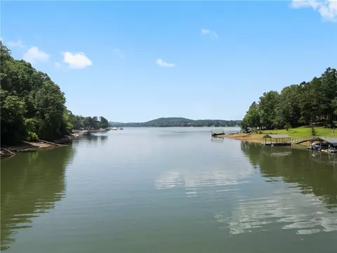 View/Area - 332 Two Rivers Dr, Westminster, SC 29693 photo 4 of 7