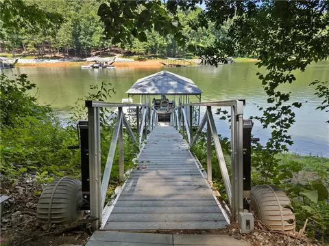Other - 332 Two Rivers Dr, Westminster, SC 29693 photo 3 of 15