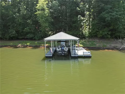View/Area - 332 Two Rivers Dr, Westminster, SC 29693 photo 3 of 7