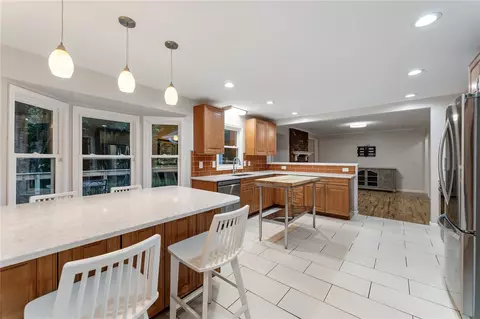 Kitchen - 1014 E Queen St, Pendleton, SC 29670 photo 1 of 6