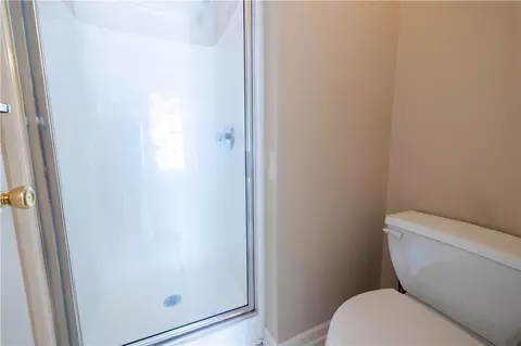 Bath - 110 Grand Oak Cir, Pendleton, SC 29670 photo 2 of 4