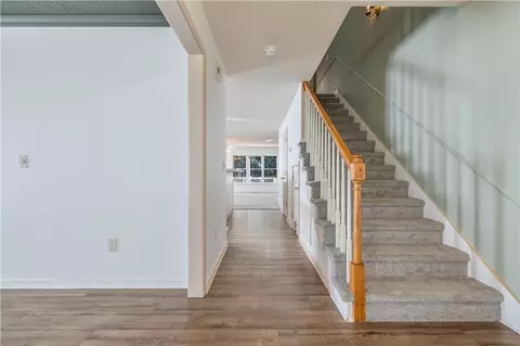 Entry Way - 110 Grand Oak Cir, Pendleton, SC 29670 photo 1 of 4