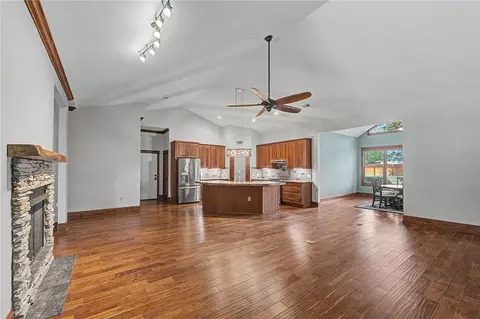 102 Gresham Rd, Simpsonville, SC 29681 photo 10
