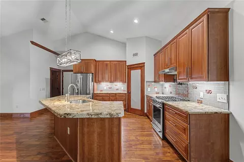 102 Gresham Rd, Simpsonville, SC 29681 photo 14